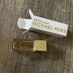 Michael Kors Sexy Amber Eau de Parfum with Gold Accents